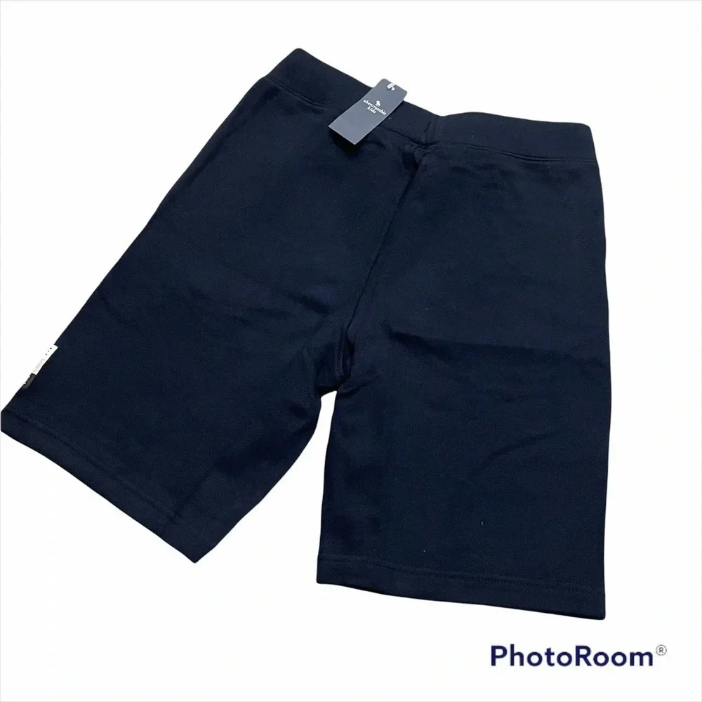 NWT Abercrombie Kids Navy Shorts size 13/14
